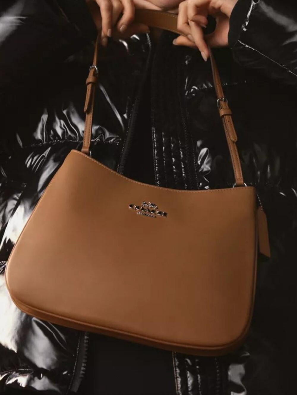 COACH 🔥Penelope Shoulder Bag!! - Picture 3 of 8
